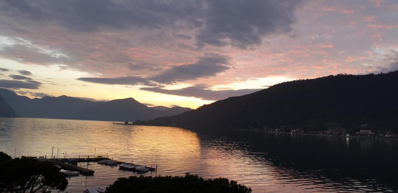 Sarnico Terrazza Sul Lago Di Iseo Exterior foto